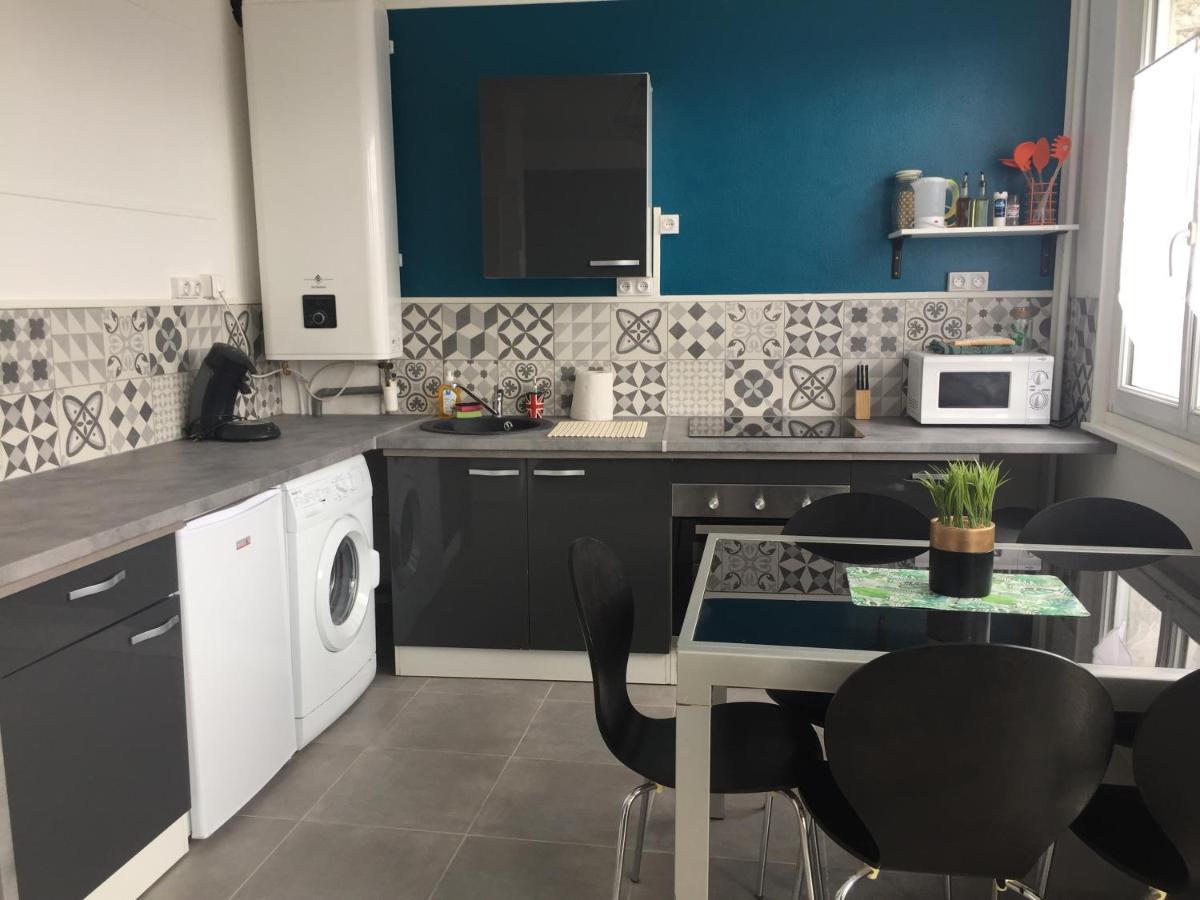 La Petite Jungle Apartment Calais Exterior photo